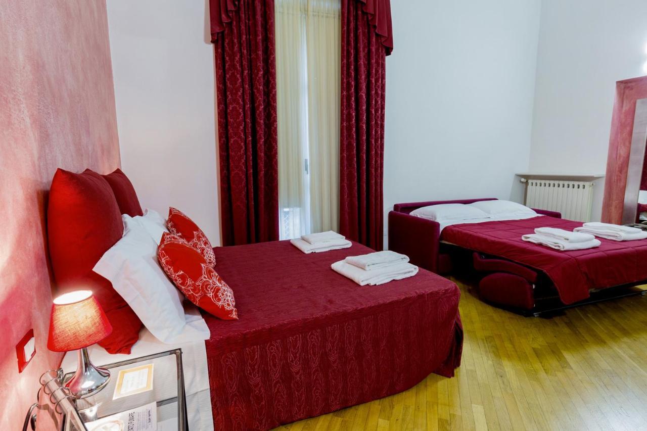 La Locandiera B&B Florence Exterior photo