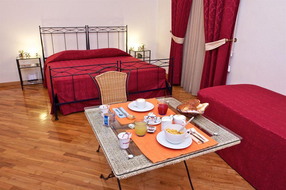 La Locandiera B&B Florence Exterior photo
