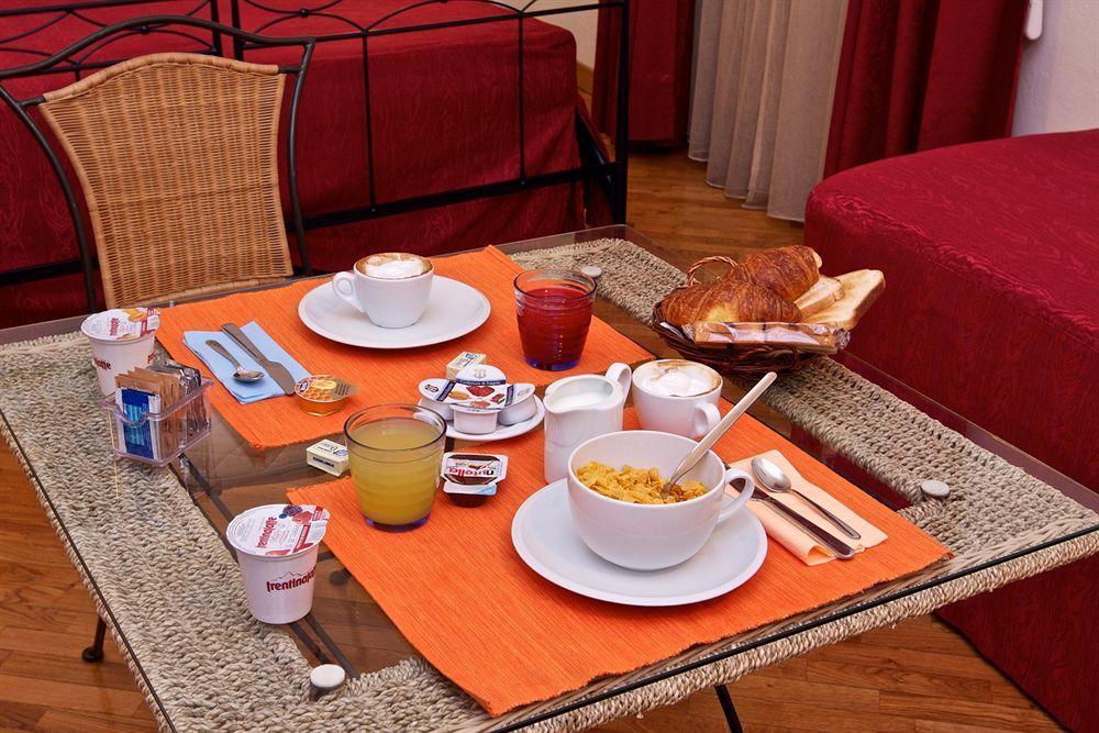 La Locandiera B&B Florence Exterior photo